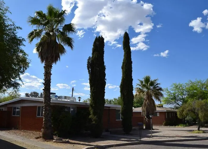 Modernized Red Brick Beauty * Tucson